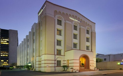 Holiday Inn Express San Antonio North Riverwalk Area by IHG, Забронировать Отель Отели Сан-Антонио с бассейном, рядом с Башня Америк, Бассейн