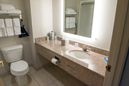 Holiday Inn Express Hotel & Suites Elkhart-South, an IHG Hotel, Réserver Hôtel Elkhart Indiana