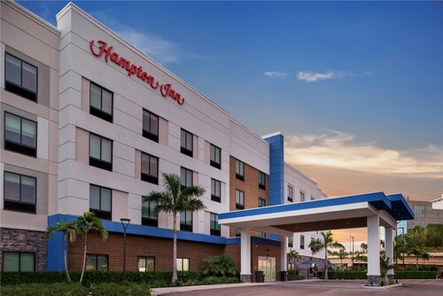Hampton Inn Fort Myers Downtown, Забронировать Отель Форт-Майерс Fort Myers Area, рядом с Sidney &amp; Berne Davis Art Center