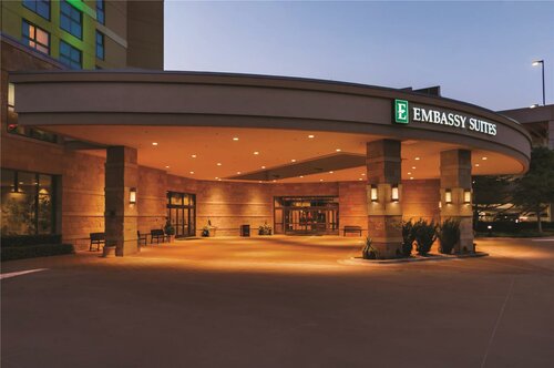 Embassy Suites by Hilton Dallas Frisco Hotel & Convention Center, Забронировать Отель Площадь Фриско Dallas - Fort Worth Metropolitan Area