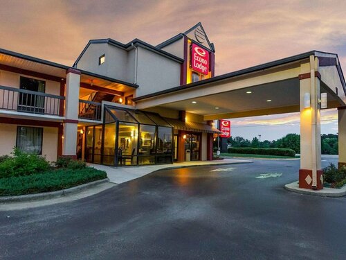 Econo Lodge Garner - Raleigh, Забронировать Мини-отель Роли Raleigh-Durham Metropolitan Area