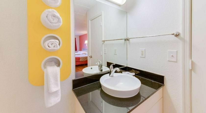 Motel 6 Norfolk, Va