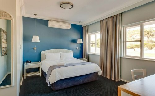 Saldanha Bay Accommodation - Hostel, Foglalás Hostel Saldanha Vredenburg