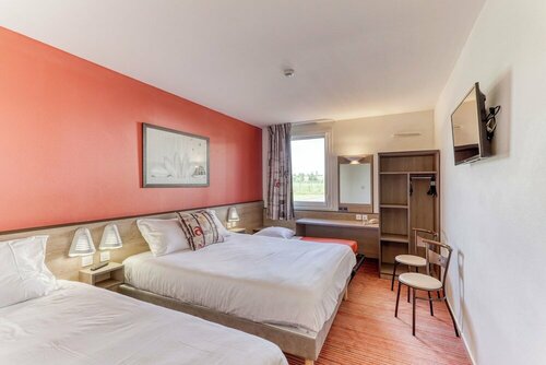 ACE Hôtel Montluçon, Đặt Khách sạn  