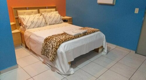 Hotel Dalias, Забронировать Отель Гуарульюс штат Сан-Паулу, рядом с Стадион «Антониу Суарис ди Оливейра»