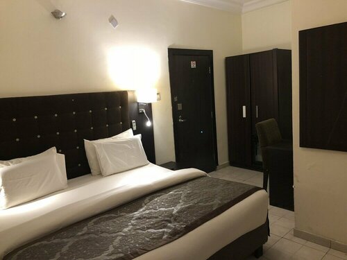 Lakeem Suites Ikoyi, Varaa Hotelli Ikoyi Lagos