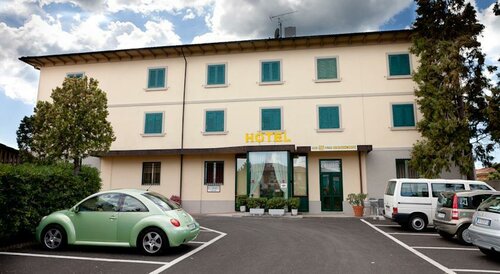Hotel Palazzaccio, Забронировать Отель Отели Чечина с завтраком, Завтраки