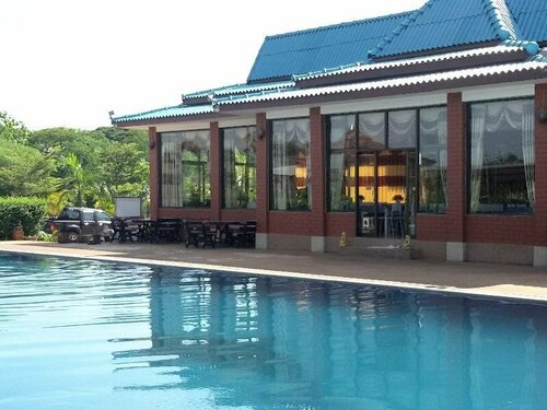 Lomdao Resort, Забронировать Курортный отель Отели Нон-Сунг с парковкой, Парковка