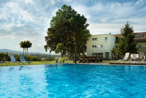 Gasthof Martinhof, Varaa Hotelli Sankt Martin im Sulmtal Southern Styria