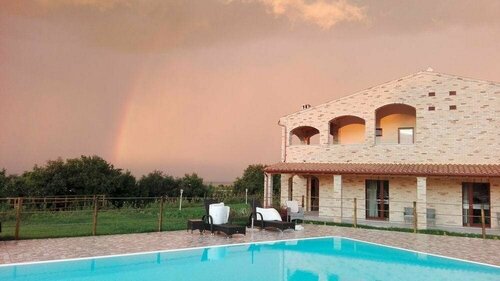 B&B CasalFarano, Забронировать Гостевой дом Отели Купра-Мариттима с бассейном, Бассейн