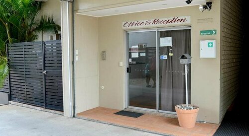 Mid City Motor Inn, Book Inn Gladstone 