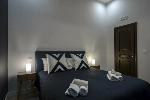 Sant'Alfonso Bed and Breakfast Napoli, Забронировать Отель «постель и завтрак» Неаполь - исторический центр Неаполь, рядом с Площадь Пьяцца-Беллини