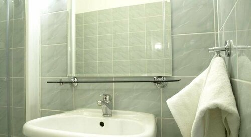 Cracow Old Town Guest House, Забронировать Гостевой дом Гостевые дома Кракова, рядом с Церковь Святого Марка, Гостевой дом