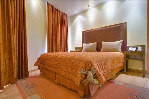 Hotel Alif Campo Pequeno, Забронировать Отель Отели Лиссабона 3 звезды, рядом с Фонд Culturgest, 3*
