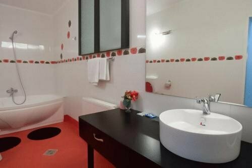 Vila Retezat Sinaia, Забронировать Вилла Отели в центре Синая, в центре