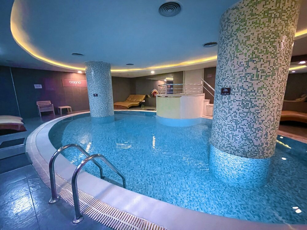 Mia Pera Hotel
