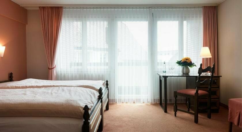 Hotel & Restaurant Linde