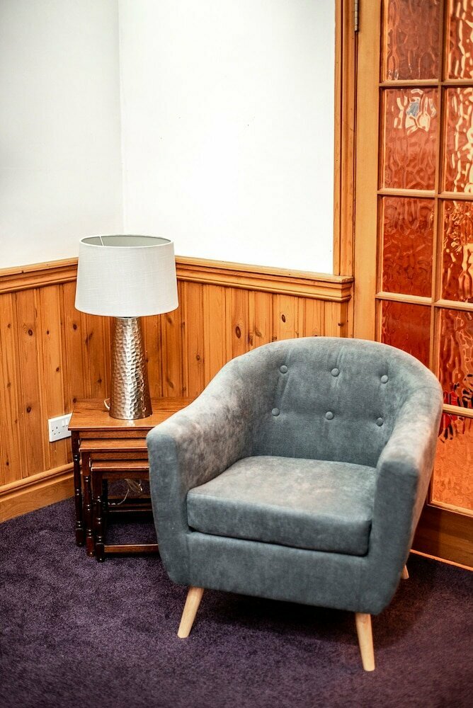 Trivelles WaterhallCountry House