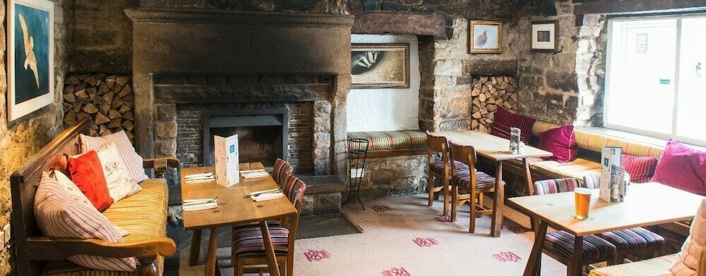 Devonshire Arms at Beeley