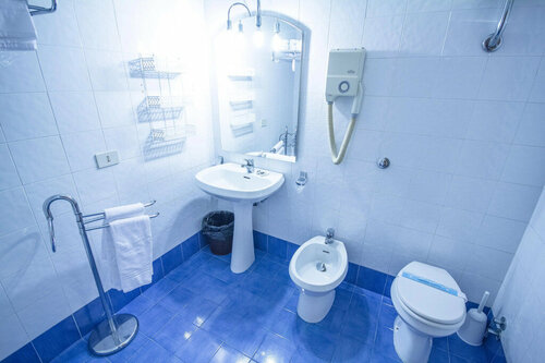 Hotel Giorgi, Rezervați Hotel Hoteluri în Lazio cu parcare, Parcare