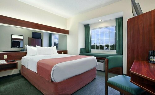 Microtel Inn and Suites, Book Hotel Hoteller i Missouri med pool, Swimmingpool