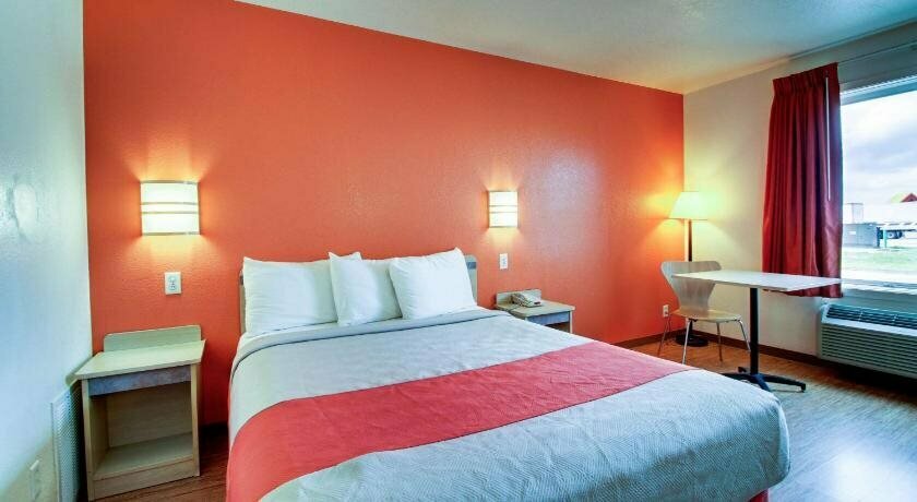 Motel 6 Altoona