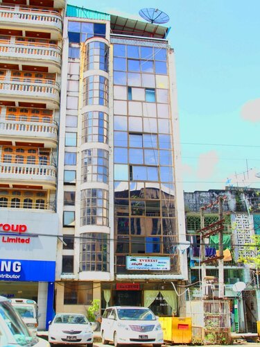 Everest Hotel, Rezervovat Hotel Botahtaung Yangon