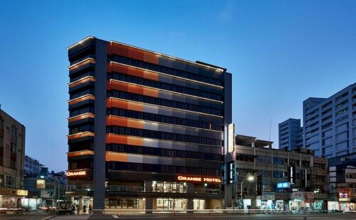 Orange Hotel - Wenhua, Забронировать Отель Цзяи Chiayi County, рядом с Chiayi Park