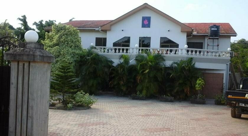 Eden Lodge