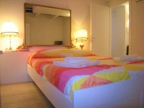 Dadà B&B, Забронировать Отель Болонья провинция Болонья, рядом с Дворец Аркиджинназио-ди-Болонья