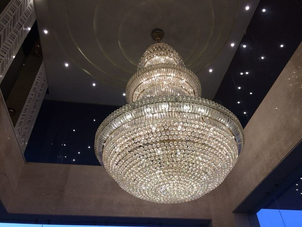 Radiant by Dng Grand