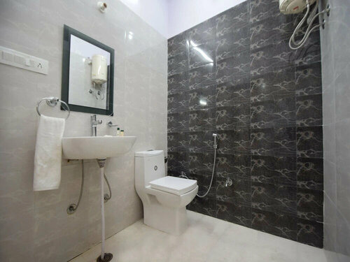 OYO 23553 Padamgarh Residency, Забронировать Отель Отели Civil Lines с завтраком, Завтраки