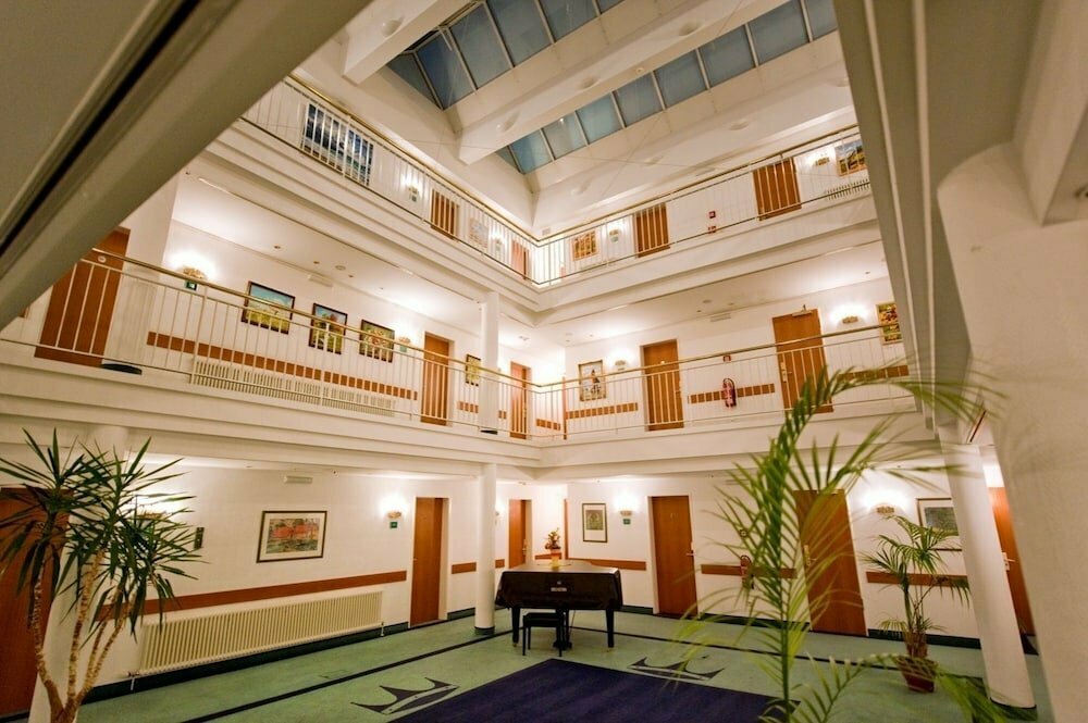 Kaiserhof Hotelmanagement GmbH
