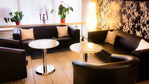 Opal Hotel, Забронировать Отель Отели Идар-Оберштайн с парковкой, Парковка