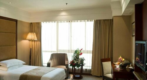 Wenzhou Guomao Grand Hotel, Book Hotel Hoteller i Wenzhou med parkering, Parkering