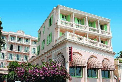 Hôtel Vacances Bleues Balmoral, Забронировать Отель Отели Great Alpine Road 3 звезды, 3*