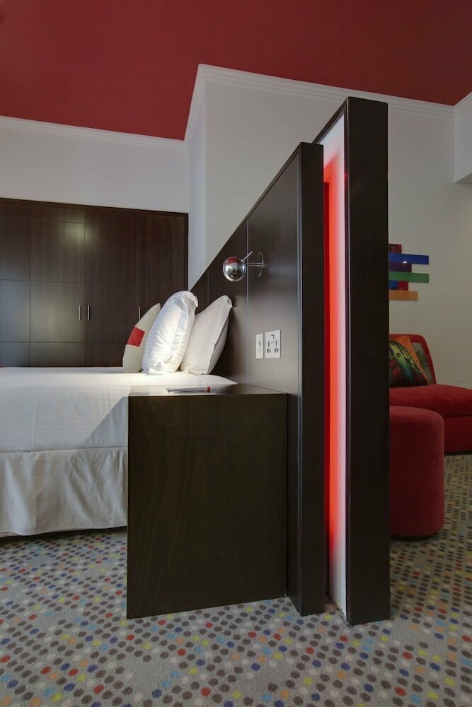 MENA ApartHotel Albarsha At The Mall