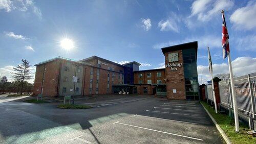 Holiday Inn Manchester-Central Park by IHG, Забронировать Отель Отели Большого Манчестера с питанием, Пансион