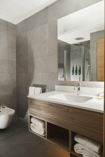 Hilton Garden Inn Padova City Centre, Забронировать Отель Новые отели Венето, новые