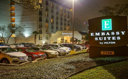Embassy Suites San Antonio Northwest I-10, Забронировать Отель Отели Сан-Антонио 3 звезды, рядом с Oak Hills Country Club, 3*