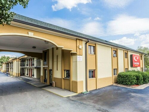 Econo Lodge Inn & Suites Matthews - Charlotte, Забронировать Мини-отель Мэттьюс Северная Каролина