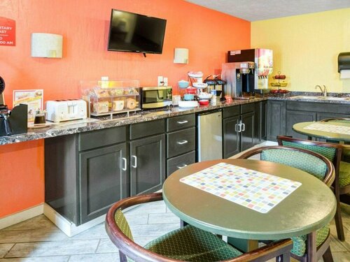 Red Lion Inn & Suites Olathe Kansas City, Réserver Hôtel Hôtels à Kansas avec piscine, Piscine