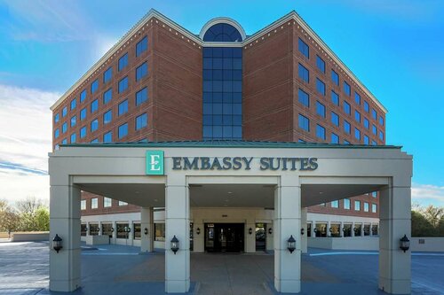 Embassy Suites by Hilton Dallas-Love Field, Забронировать Отель Даллас Dallas - Fort Worth Metropolitan Area