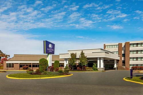 DoubleTree by Hilton Boston/Westborough, Забронировать Отель  