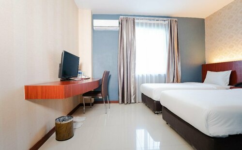 The Crew Hotel Kualanamu International Airport, Rezerwuj Hotel Hotele 3-gwiazdkowe w Batang Kuis, 3*