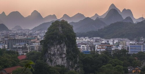 Days Hotel by Wyndham Guilin, Забронировать Отель Отели Гуйлинь с парковкой, Парковка