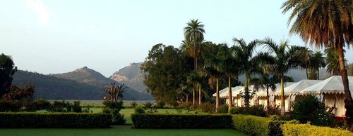 The Ummaid Bagh Resorts, Boek Hotel Bundi Rajasthan