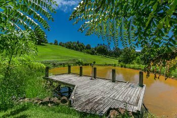 Cedargrove Estate, Забронировать Отель Бангало Byron Bay Hinterland, рядом с Исторический музей и чайные комнаты Бангалова