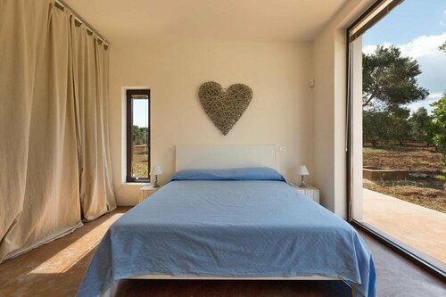 Villa Clizia, Book Villa Hoteller i Carovigno med parkering, Parkering