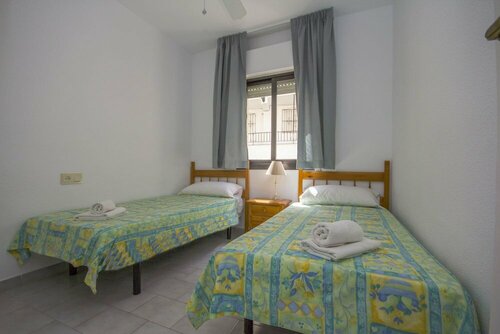 Canovas Nerja - Antali Villas, Забронировать Отель Отели Нерха с бассейном, рядом с Церковь Эль-Сальвадор, Бассейн